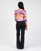 Body in leuchtenden Farben