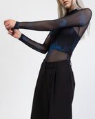 Body mit filigranem Muster