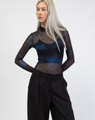 Body mit filigranem Muster