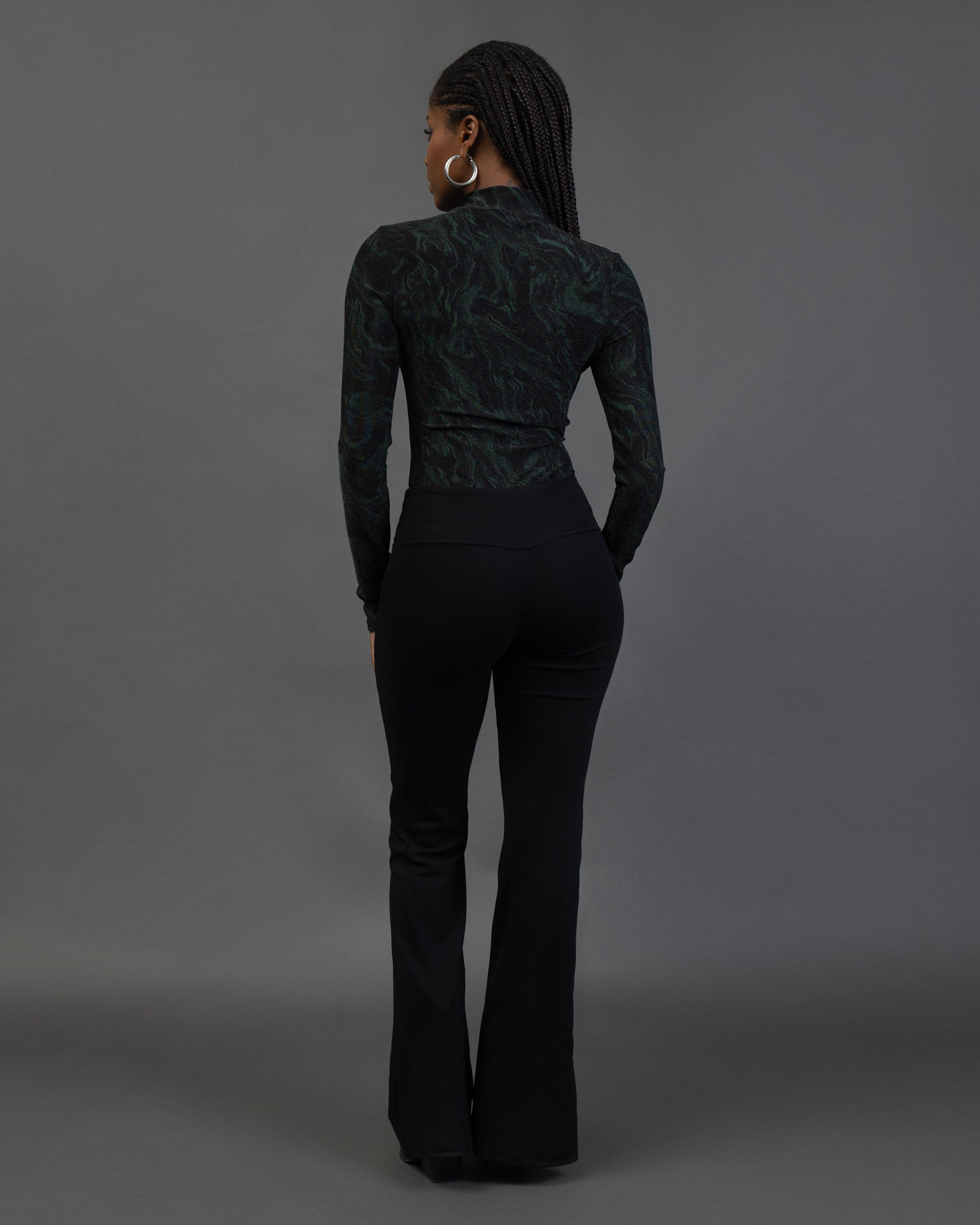 Body mit glitzerndem Marmormuster