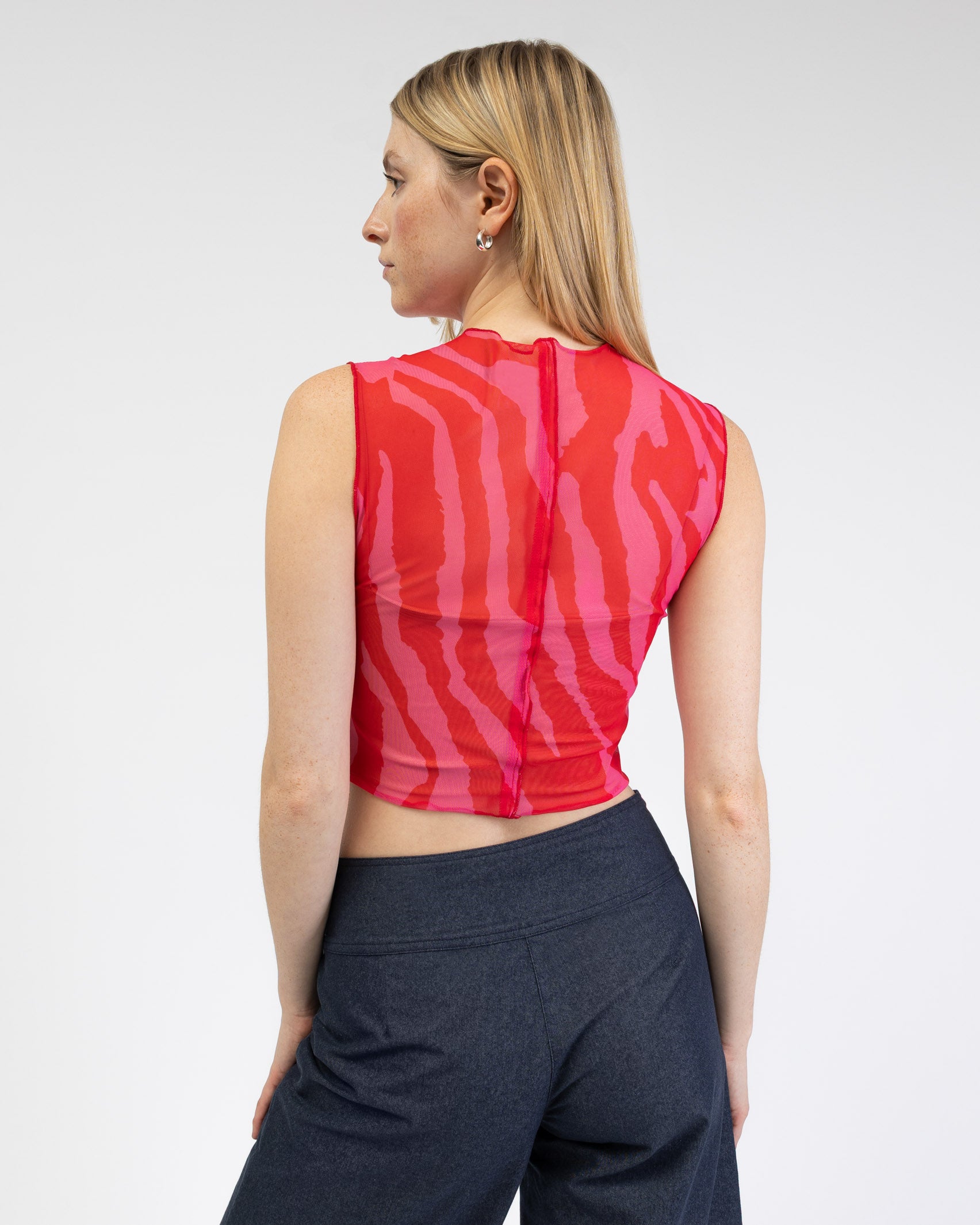 Mesh Top mit gecracktem Muster