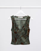 V-Neck Top mit Blumenprint aus Samt