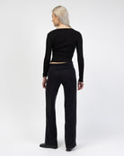 Basic Langarmshirt mit V-Ausschnitt