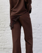Sweatstoff Hose mit Streifen