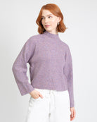 Gerippter Pullover mit Stehkragen