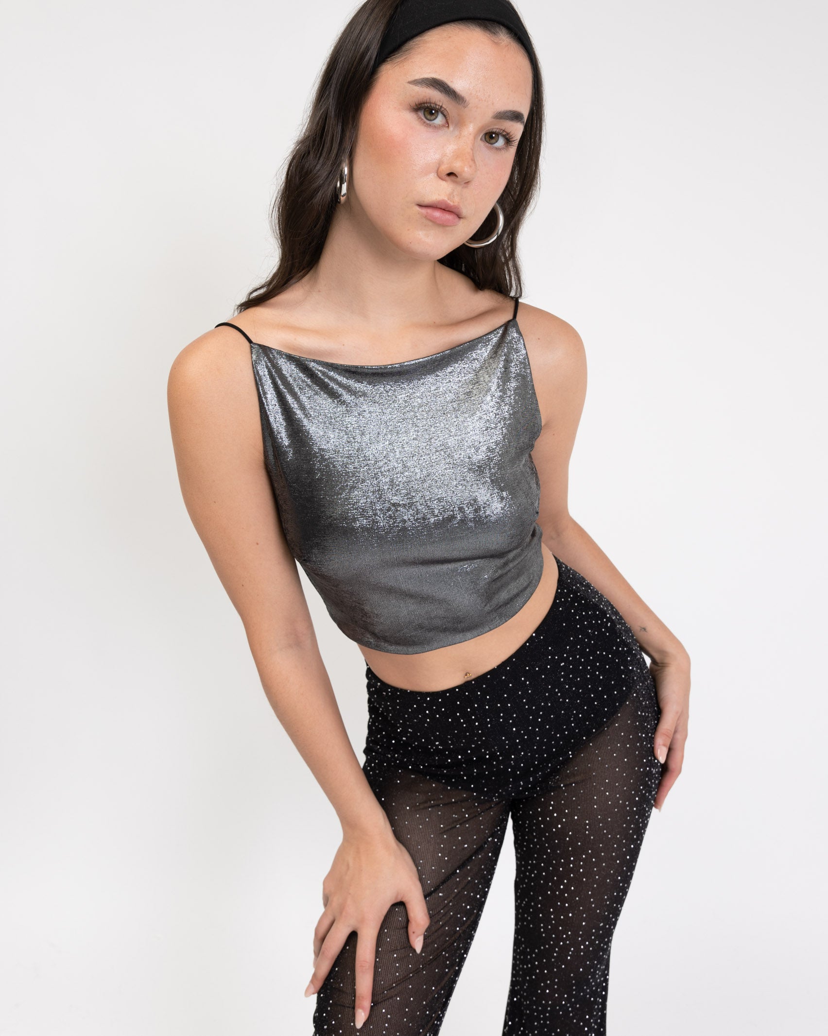 Basic Top mit schimmerndem Print