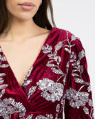 Samtbluse mit glitzerndem Blumenprint