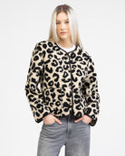 Teddyjacke mit Leoprint