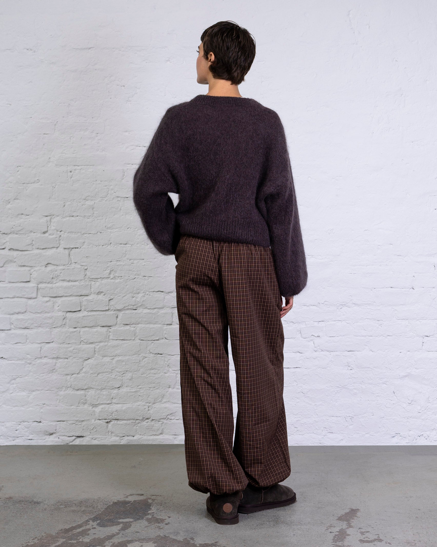 Klassischer Strickpullover mit weiten Ärmeln