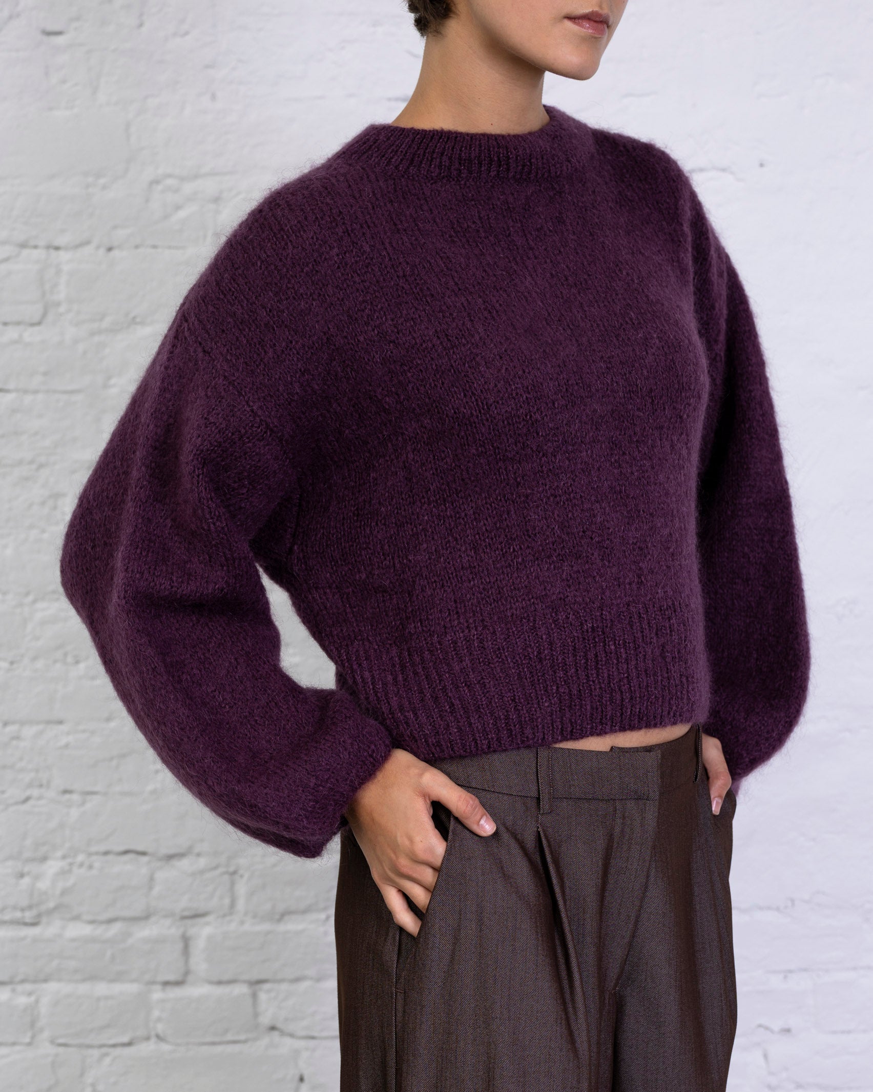 Klassischer Strickpullover mit weiten Ärmeln