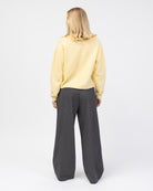 Strickjacke mit Rundhalsausschnitt von hinten