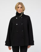 Mantel mit hohem Kragen von vorne