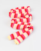 Gesteifter Schal liegend