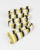 Gesteifter Schal liegend