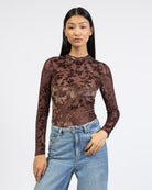 Body mit Blätter Print aus Samt von vorne