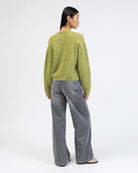 Strickjacke mit Rundhalsausschnitt von hinten