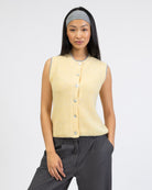 Strickpullunder mit Kontrastnaht von vorne