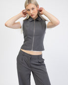 Kurzarmbluse mit Reißverschluss von vorne