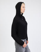 Strickjacke mit Kapuze seitlich