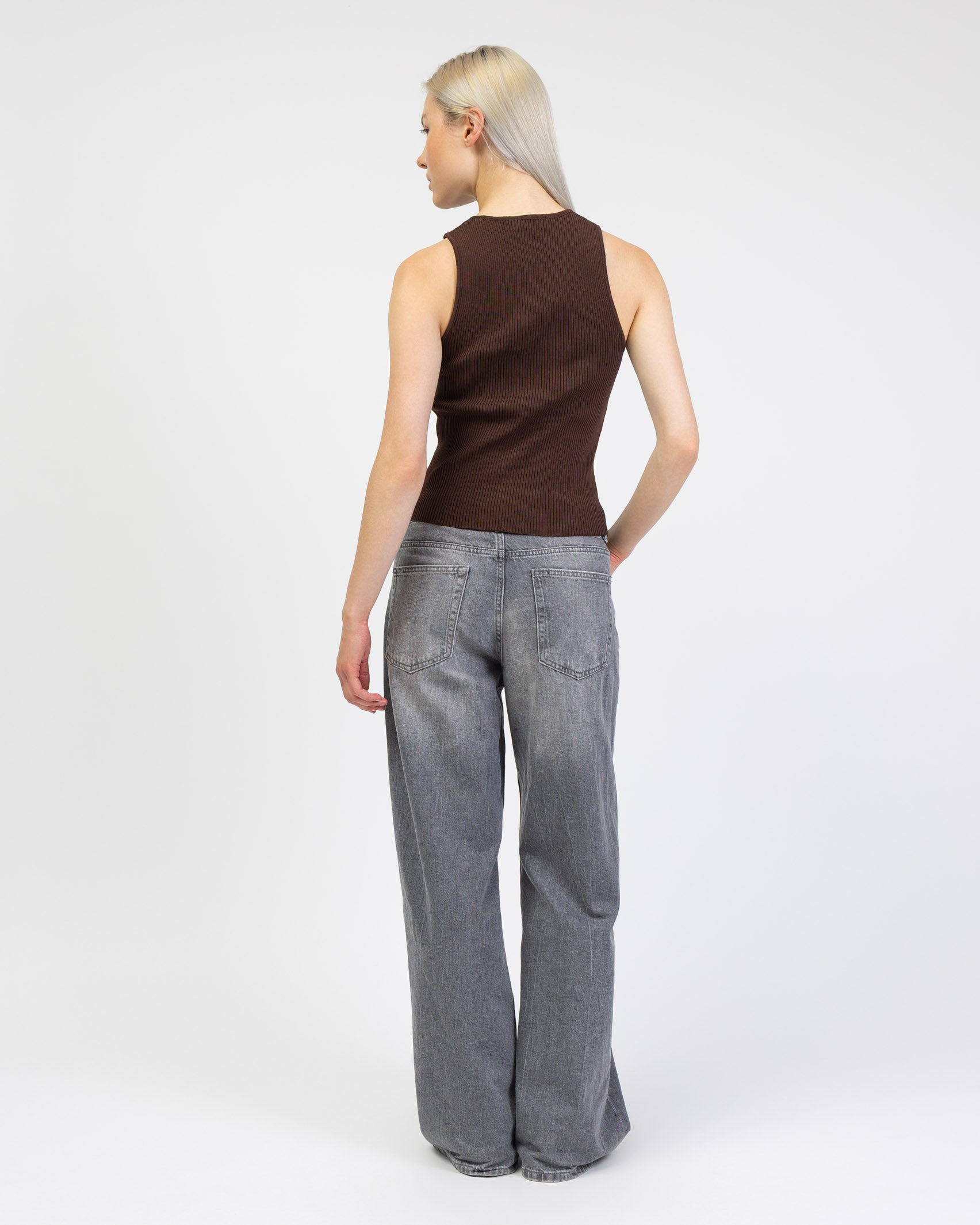 Top mit Knöpfen von hinten