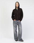 Strickjacke mit Kapuze von vorne