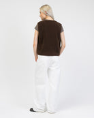 Einfarbige Teddyweste von hinten