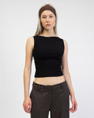 Basic Top mit U-Boot Ausschnitt von vorne