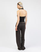 Top mit Wasserfallausschnitt von hinten