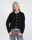 Weiche lockere Strickjacke von vorne