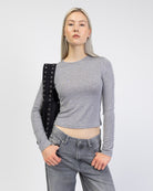 Tasche mit Ösendetails von vorne