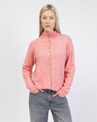 Strickjacke mit Stehkragen von vorne