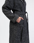 Mantel zum Binden im Detail