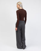 Body mit schimmernder Optik von hinten