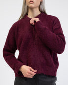 Strickjacke mit Reißverschluss im Detail