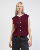 Strickpullunder mit Kontrastnaht von vorne