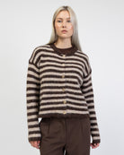 Strickjacke mit Heart Buttons von vorne