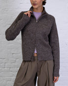 Strukturierte Strickjacke mit Stehkragen