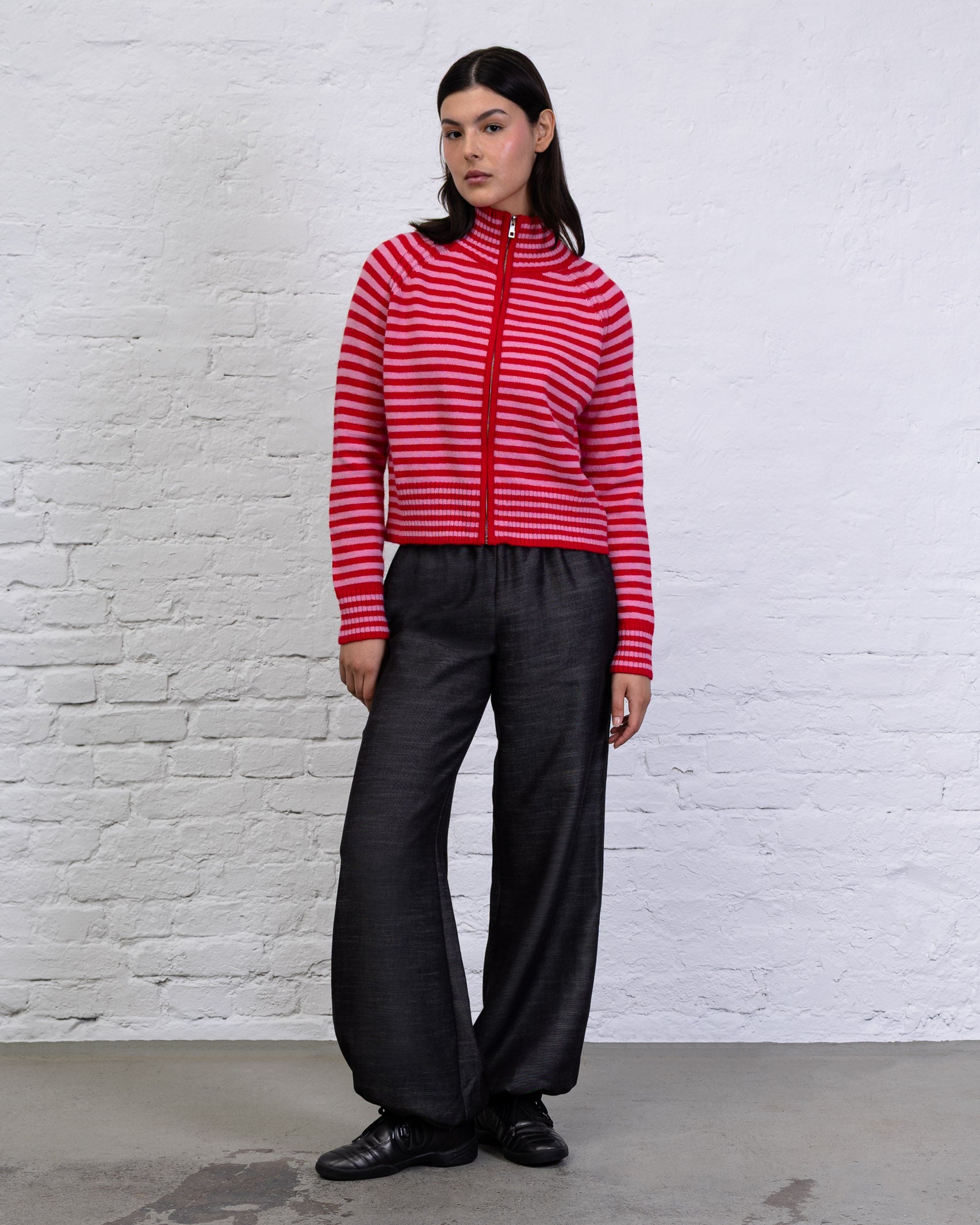 Strukturierte Strickjacke mit Streifen