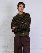 Weiche Strickjacke mit Streifen