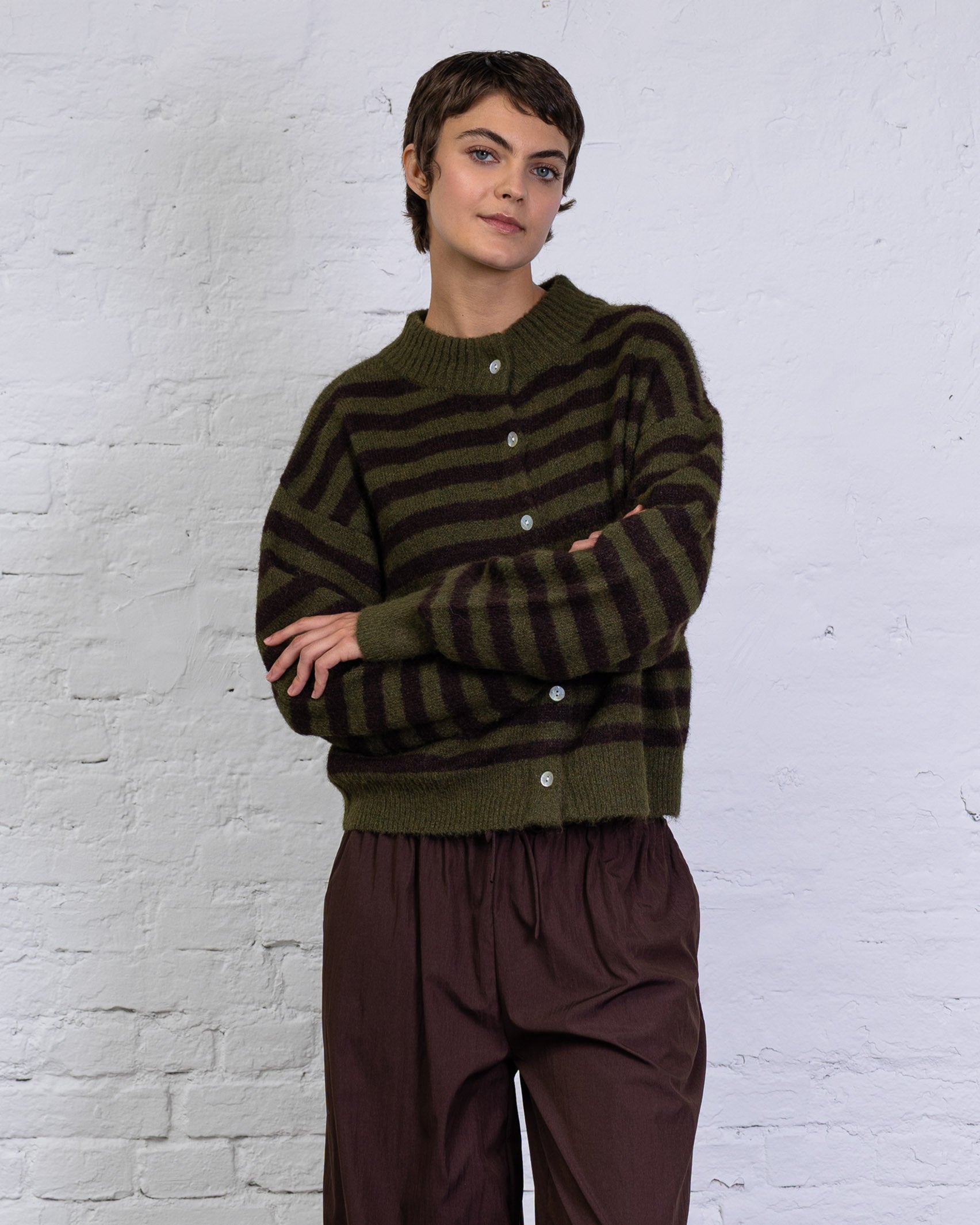 Weiche Strickjacke mit Streifen