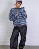 Lockeres Langarmshirt mit Streifen