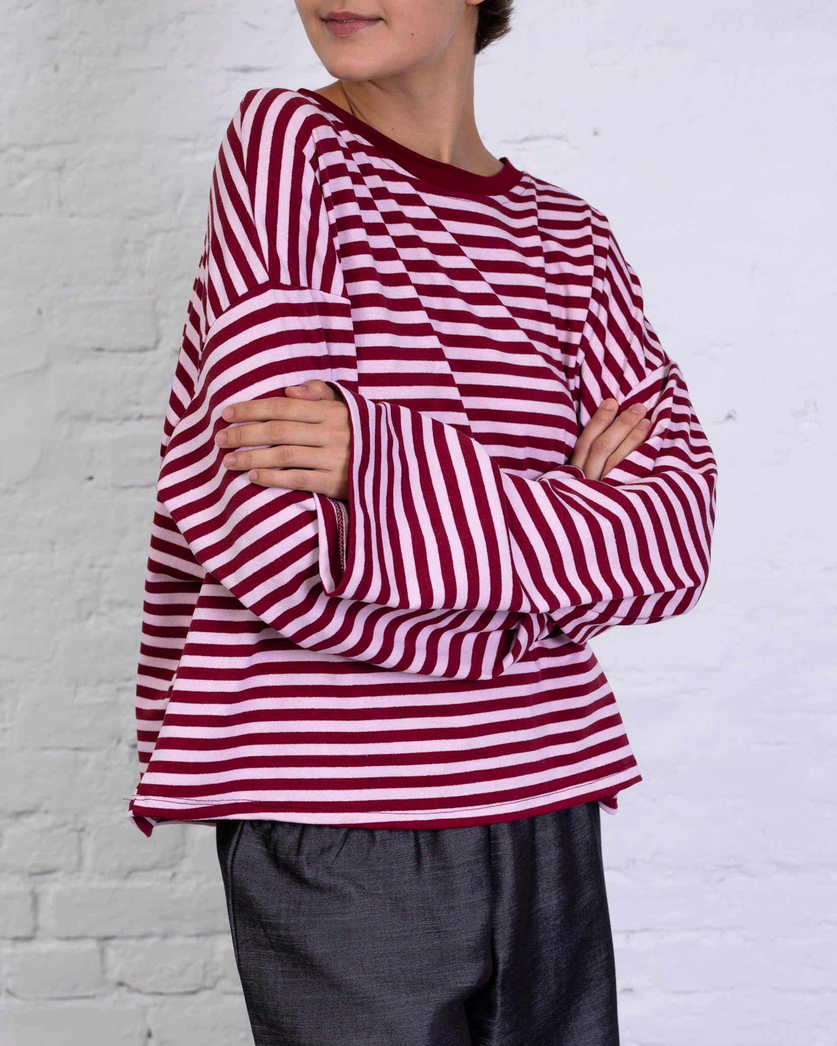 Lockeres Langarmshirt mit Streifen