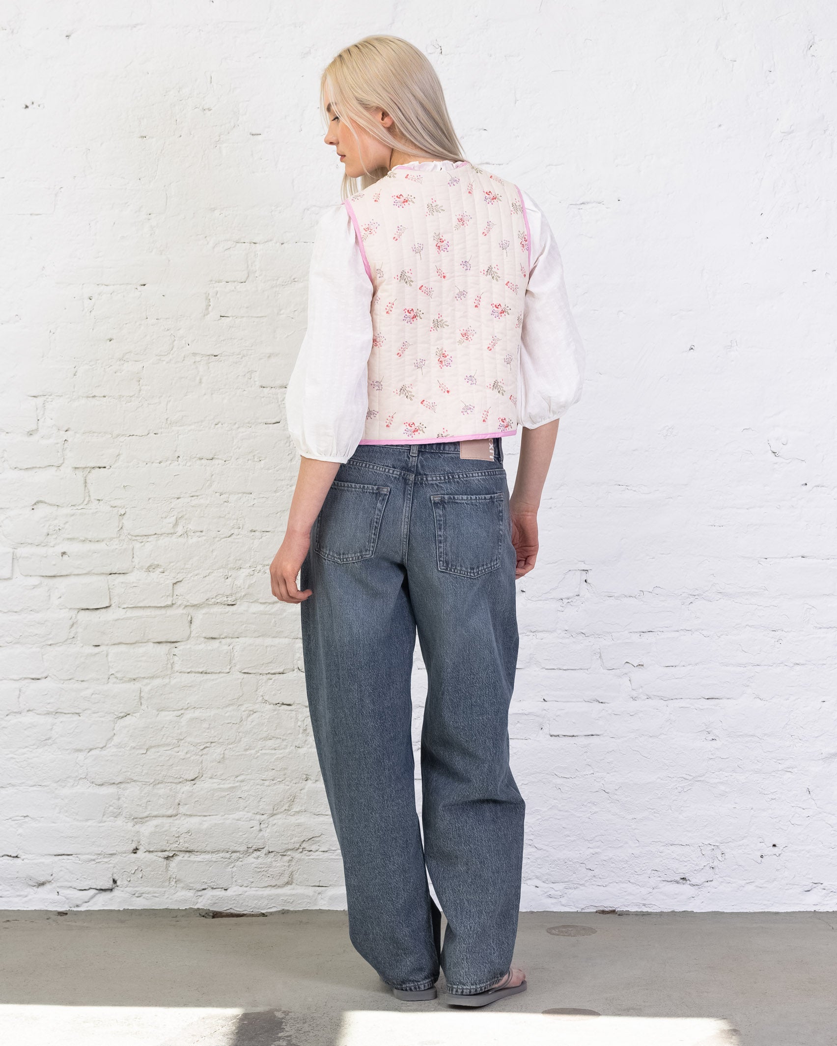 Steppweste mit Blumenmuster