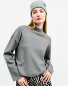 Weicher Pullover mit Stehkragen - Broke + Schön