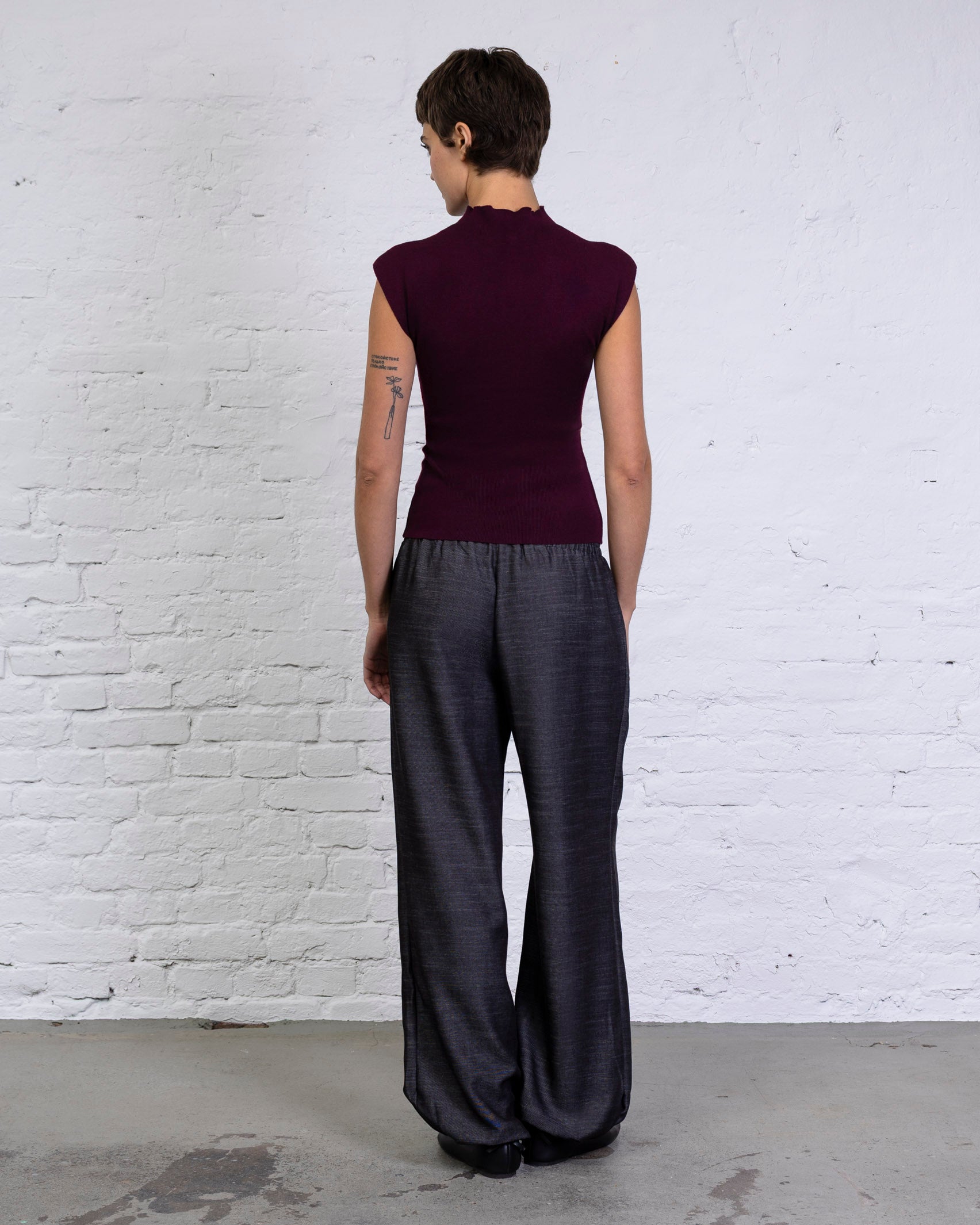 Elegantes Kurzarmshirt mit Stehkragen