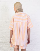 Bluse mit sommerlichen Streifen