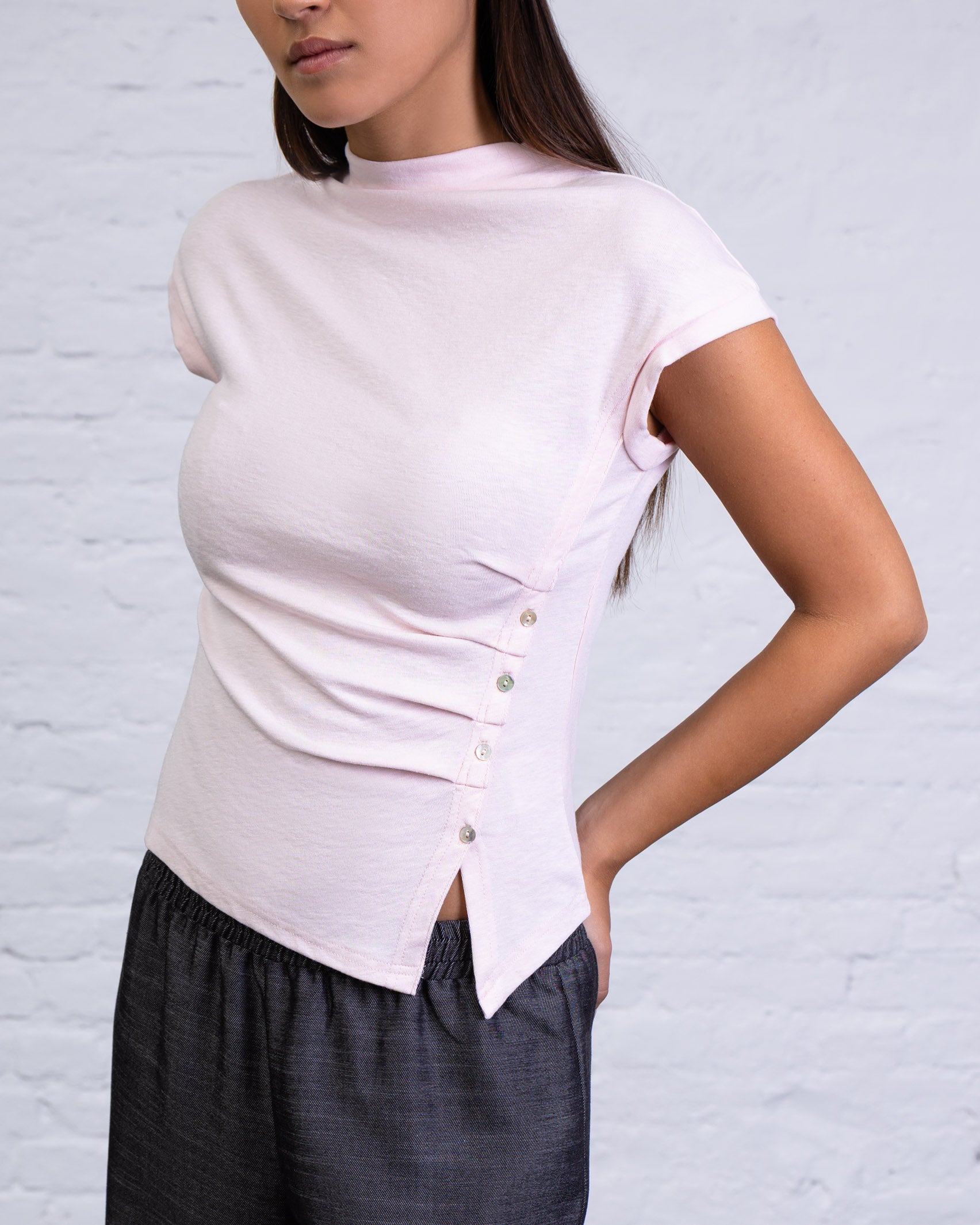 Shirt mit asymmetrischer Knopfleiste