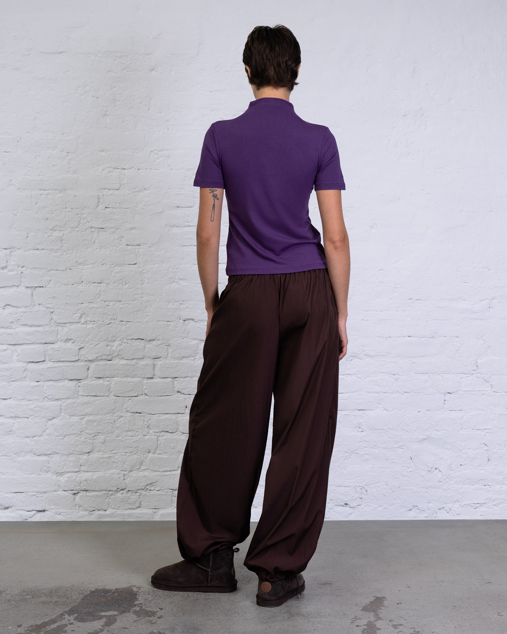 Basic T-Shirt mit Stehkragen