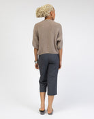 Strickjacke mit kurzen Ärmeln