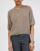 Strickjacke mit kurzen Ärmeln